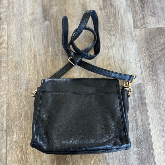 Michael Michael Kors Chain-linked Pebbled Leather Crossbody Bag - Black & Gold - Picture 11 of 12